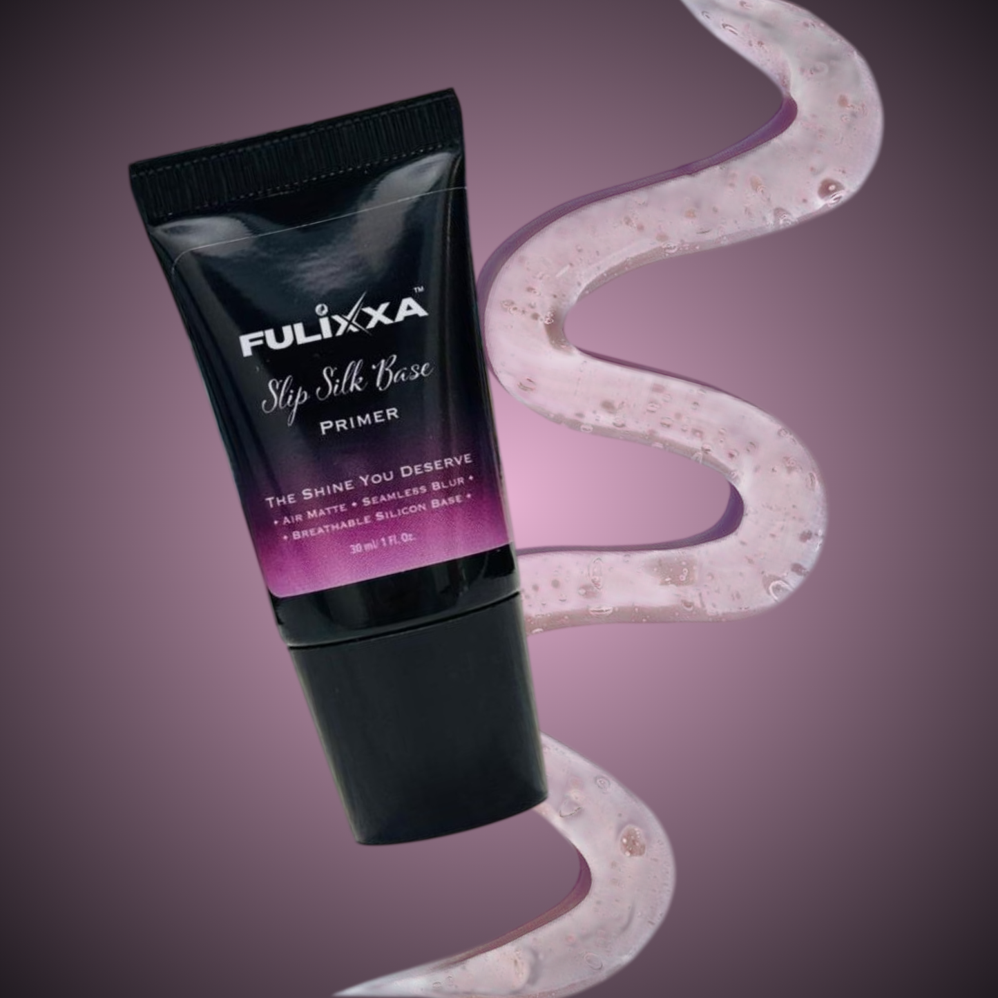 Makeup primer that smooths skin and prepares it for long-lasting makeup